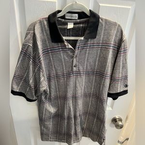 Munsingwear Men’s Polo Size Large: gray, white, aqua, and violet pattern